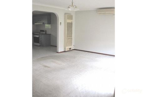 Property photo of 1/72 Yarra Avenue Reservoir VIC 3073