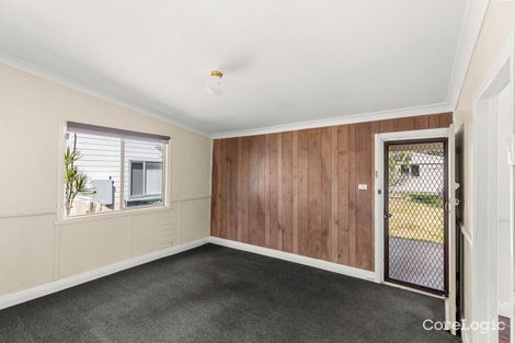 Property photo of 19 Hutchinson Street Redhead NSW 2290