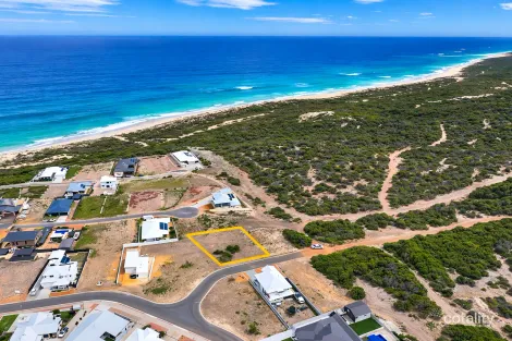 Property photo of 5 Oceanside Boulevard Dongara WA 6525