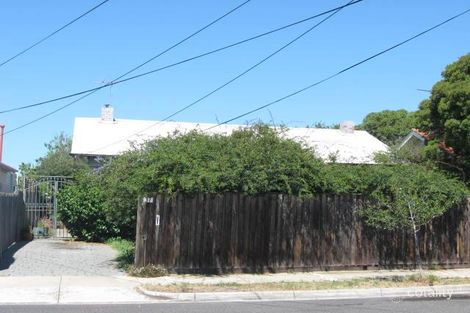 37 Farm St, Newport, VIC 3015