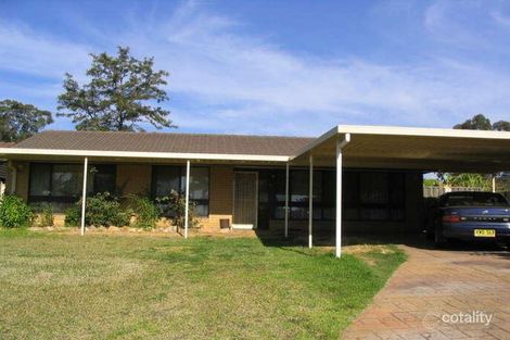 31 Geelong Cres, St Johns Park, NSW 2176