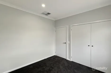 Property photo of 36 Logan Street Eynesbury VIC 3338