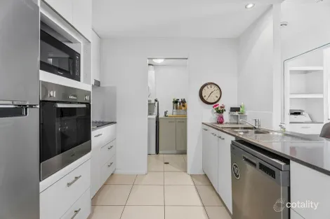 Property photo of 2403/2 Activa Way Hope Island QLD 4212