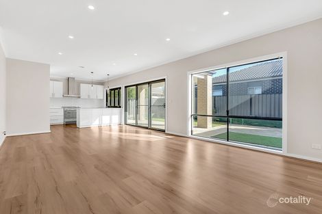 Property photo of 128 Wattletree Street Craigieburn VIC 3064