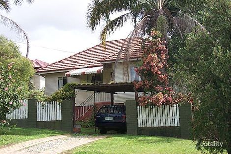 37 Allan St, Kedron, QLD 4031