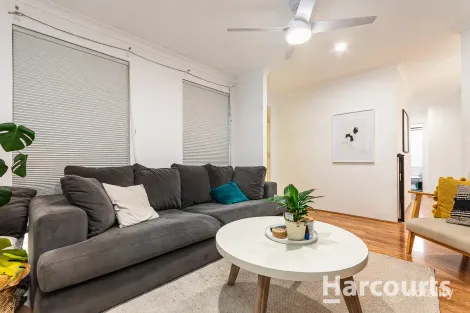 Property photo of 4 Kattamorda Pass Sinagra WA 6065