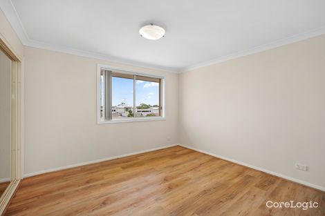 Property photo of 32/17 Poplar Crescent Bradbury NSW 2560