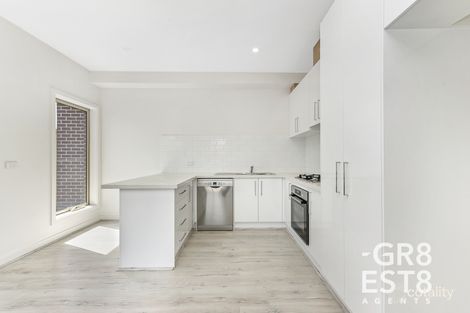 Property photo of 53 Fordholm Road Hampton Park VIC 3976