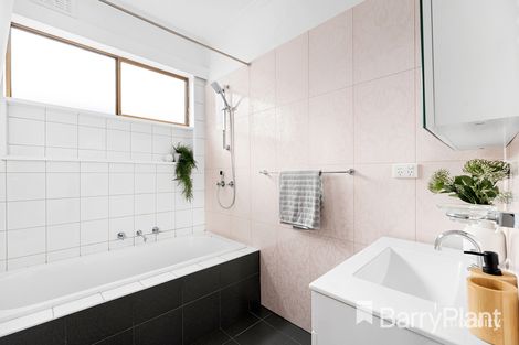 Property photo of 2 Norge Street Sunshine VIC 3020