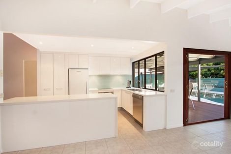 Property photo of 4 Pacific Avenue Elanora QLD 4221