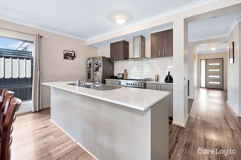 Property photo of 4 Calypso Way Clyde North VIC 3978