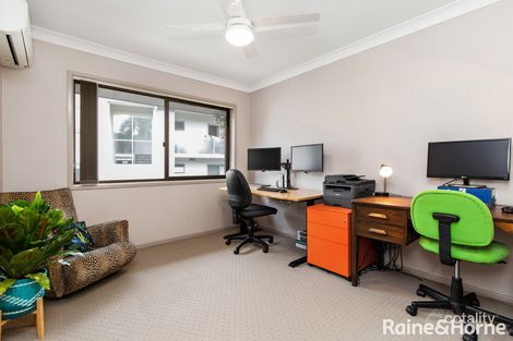 2/16 Montrose Rd, Taringa, QLD 4068