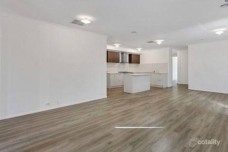 Property photo of 24 Conteve Way Truganina VIC 3029