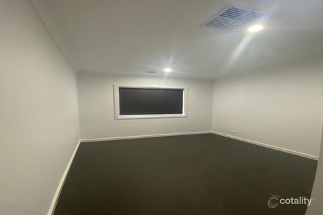 Property photo of 23 Bradshaw Street Truganina VIC 3029