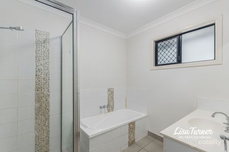 Property photo of 8 Blue Wren Drive Kelso QLD 4815