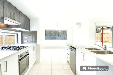 Property photo of 8 Pentonville Street Doolandella QLD 4077