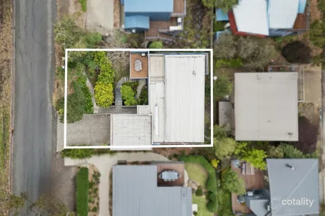 Property photo of 11 Holliday Road Lorne VIC 3232