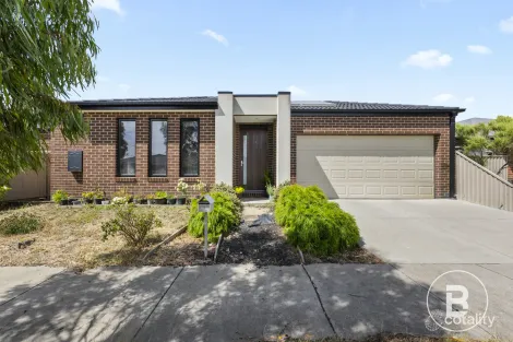 Property photo of 3 Masters Drive Winter Valley VIC 3358