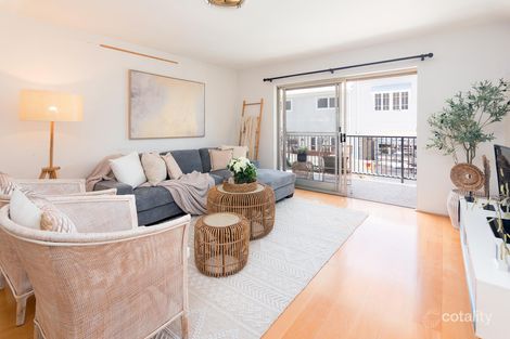 Property photo of 2/530 Sandgate Road Clayfield QLD 4011