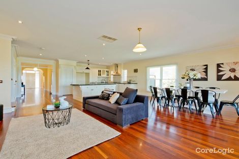 Property photo of 4 Landano Way Doreen VIC 3754