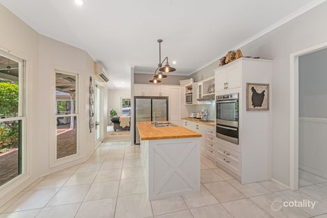 Property photo of 2 Shield Court Mount Crosby QLD 4306