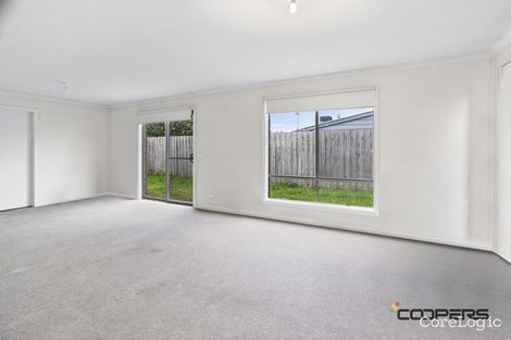 Property photo of 2/4 Austin Place Melton South VIC 3338