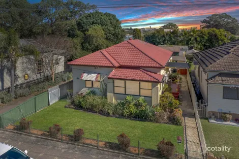 Property photo of 21 Roe Street Mayfield NSW 2304