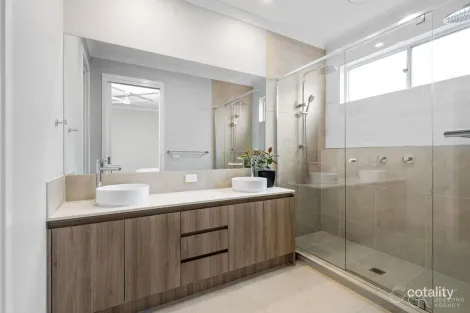 Property photo of 15 Leafy Street Lara VIC 3212