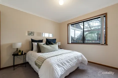 Property photo of 14 Medway Road Craigieburn VIC 3064