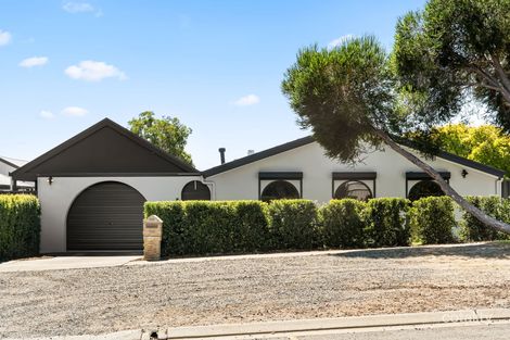 169 Reynell Rd, Happy Valley, SA 5159