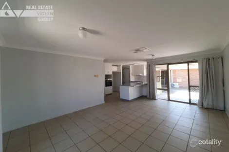 Property photo of 20 Jacqueline Drive Emerald QLD 4720