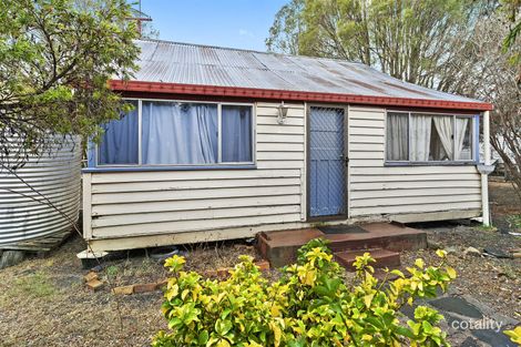 24 Davenport St, Clifton, QLD 4361