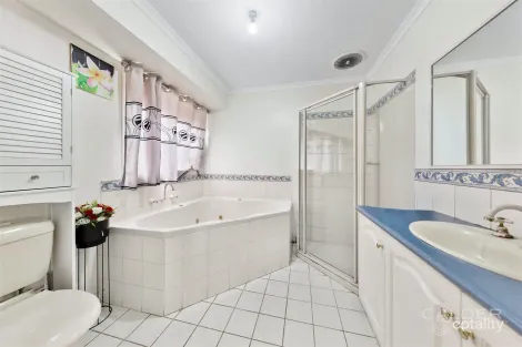 Property photo of 106 Harmony Drive Tarneit VIC 3029