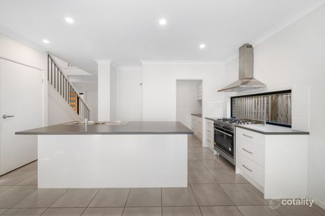 Property photo of 70 Macquarie Circuit Fitzgibbon QLD 4018