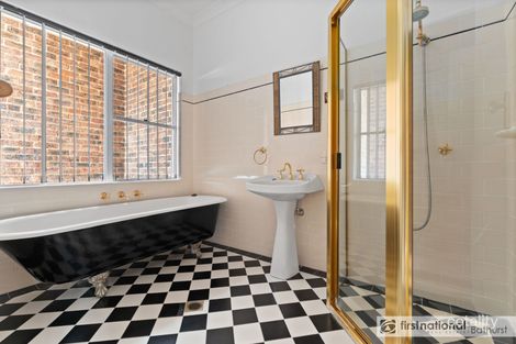 Property photo of 10 Trinity Drive Kelso NSW 2795