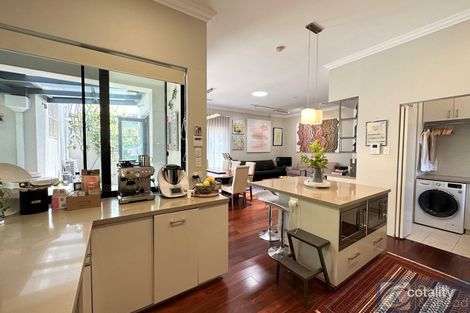 Property photo of 81 Matlock Street Mount Hawthorn WA 6016