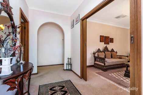 Property photo of 1 Myers Avenue Clapham SA 5062