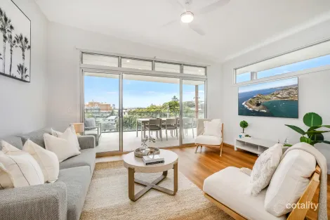 1/4 Smillie Ave, Terrigal, NSW 2260