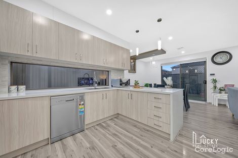 Property photo of 29 Coronado Avenue Craigieburn VIC 3064