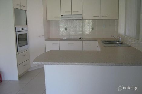 Property photo of 7 Figbird Close Eli Waters QLD 4655
