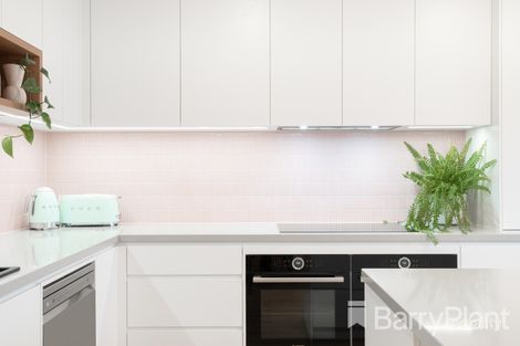 Property photo of 1/1 Rix Street Herne Hill VIC 3218