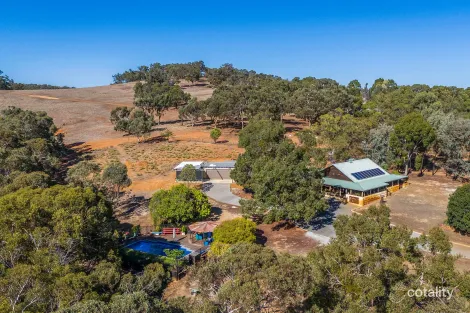 Property photo of 328 Meadowbrook Ramble Bullsbrook WA 6084