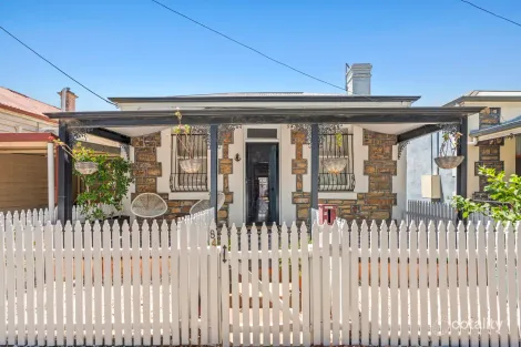 84 LANGHAM PL, PORT ADELAIDE, SA 5015