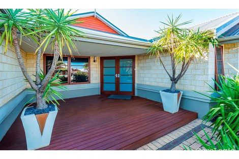 Property photo of 7 Chalgrave Crescent The Vines WA 6069