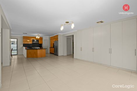 Property photo of 28 Minnamurra Circuit Prestons NSW 2170