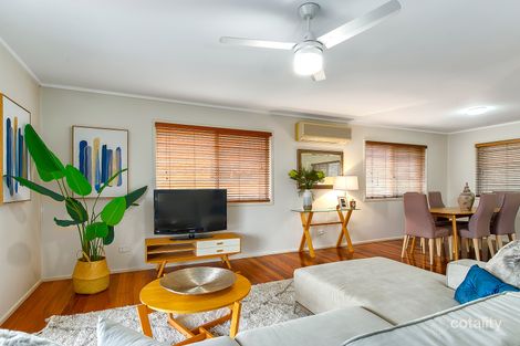 Property photo of 2 Pinewood Street Geebung QLD 4034