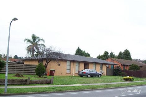 25 Amalfi Dr, Endeavour Hills, VIC 3802