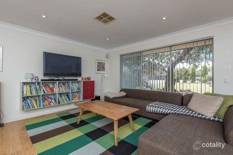 Property photo of 4 Fin Court Beldon WA 6027