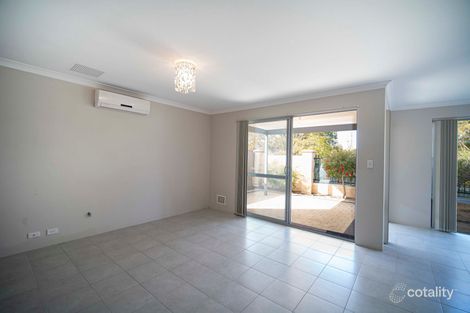 Property photo of 38 Panozza Circle Maddington WA 6109