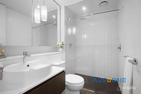 Property photo of 1311/229 Toorak Road South Yarra VIC 3141